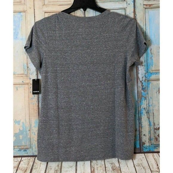Torrid Womens Size 00 Gray Red Wine And Brews Slim Fit Crewneck Short Sleeve Tee - Picture 4 of 9